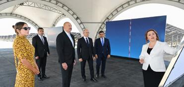 Prezident Naxçıvanda “Şəms 1” və “Qərbi Üfüq” Günəş Elektrik stansiyalarında görülən işlərlə tanış olub