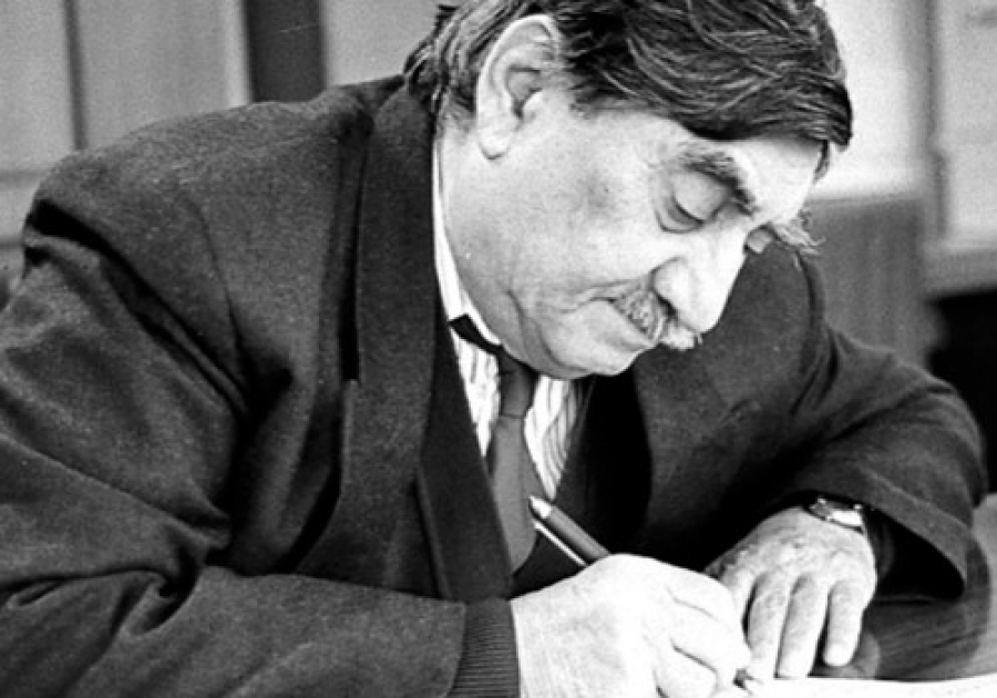 “Səhv düşəndə yerimiz...” – Xalq şairi Qabilin anadan olmasından 100 il ötür