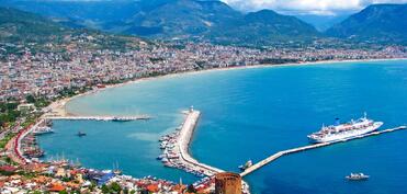 Türkiyənin turistik şəhəri Alanya: turistlərə nə vəd edir?