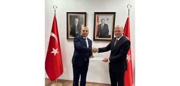 Azərbaycan səfiri etimadnaməsinin surətini Türkiyə XİN-ə təqdim edib