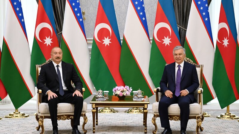 Azərbaycan və Özbəkistan prezidentlərinin təkbətək görüşü olub