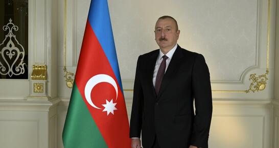 Azərbaycan ilə Özbəkistanın prezidentləri və birinci xanımları Buxarada İsmayıl Samani türbəsi ilə tanış olublar