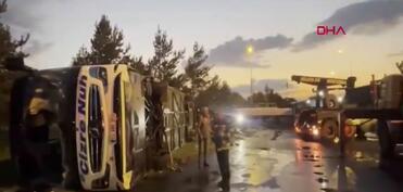Türkiyədə avtobusla yanacaq tankeri toqquşub, 35 nəfər yaralanıb