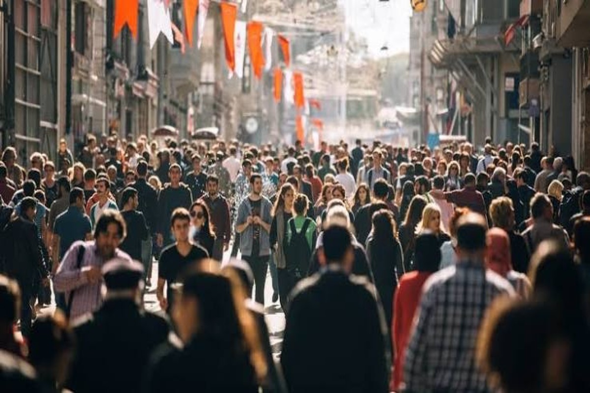 Bu ilin ilk 6 ayında Azərbaycana gələn əcnəbilərin sayı açıqlanıb