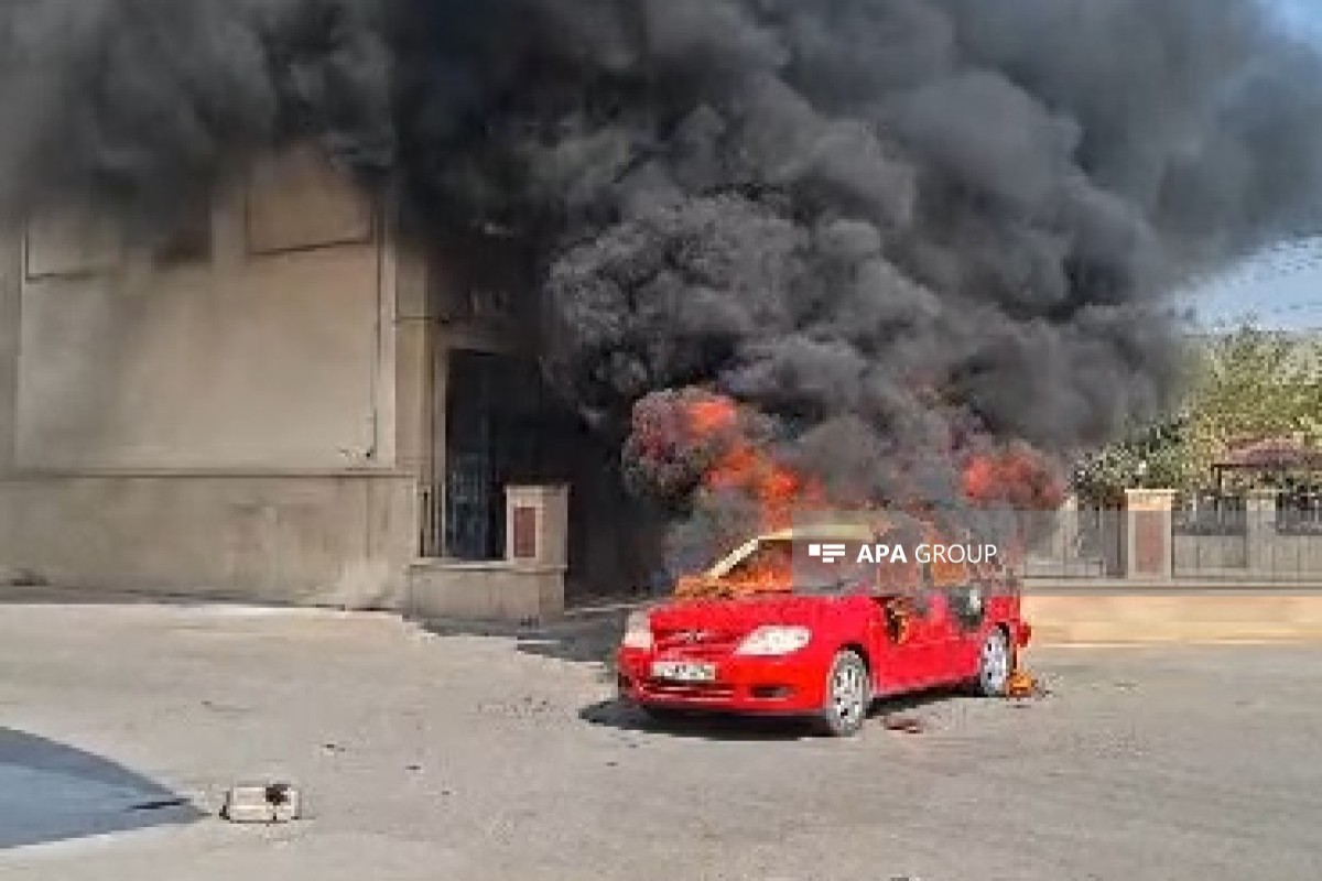 Yevlaxda yanacaqdoldurma məntəqəsində yanğın olub - FOTO