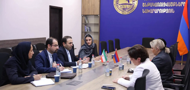 Ermənistan və İran Araz çayında yeni körpünün tikintisini müzakirə etdi