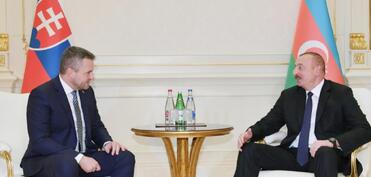 Azərbaycan Prezidenti azad edilmiş ərazilərimizin bərpasında Slovakiyanın iştirakını yüksək qiymətləndirib