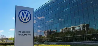 Volkswagen Almaniyada dörd zavodda istehsalı dayandırmağı planlaşdırır