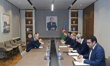 Ceyhun Bayramov ATƏT PA prezidenti ilə Azərbaycan-Ermənistan sülh gündəliyini müzakirə edib