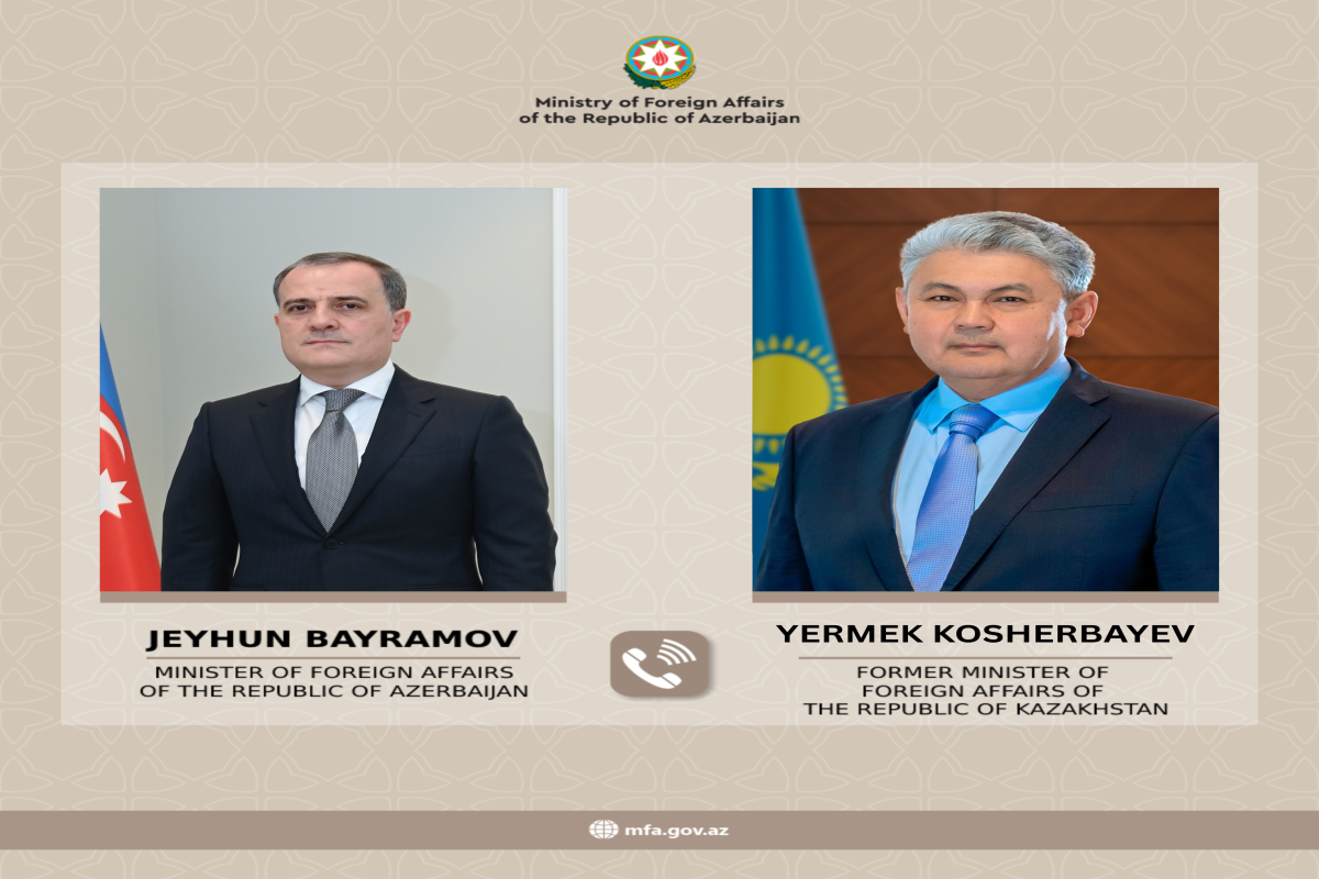 Ceyhun Bayramov Qazaxıstanın sabiq xarici işlər naziri Yermek Koşerbayev ilə telefon danışığı aparıb