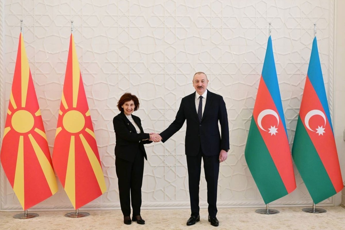 Dövlət başçısı İlham Əliyev Şimali Makedoniya Prezidentini təbrik edib