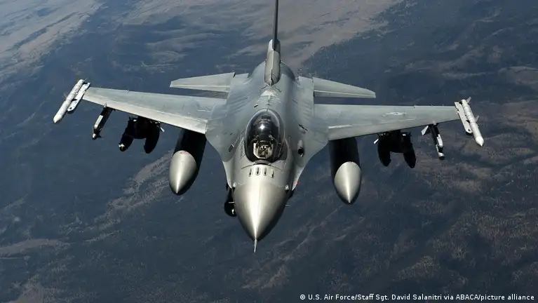 Slovakiya ABŞ-dən daha 4 ədəd "F-16" alacaq