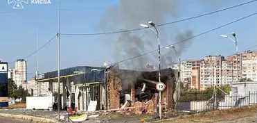 Rusiya "Kyivstar"ın binasını vurdu