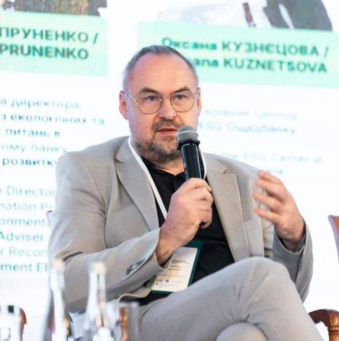 "Tramp arzularını reallıq kimi qəbul edir"