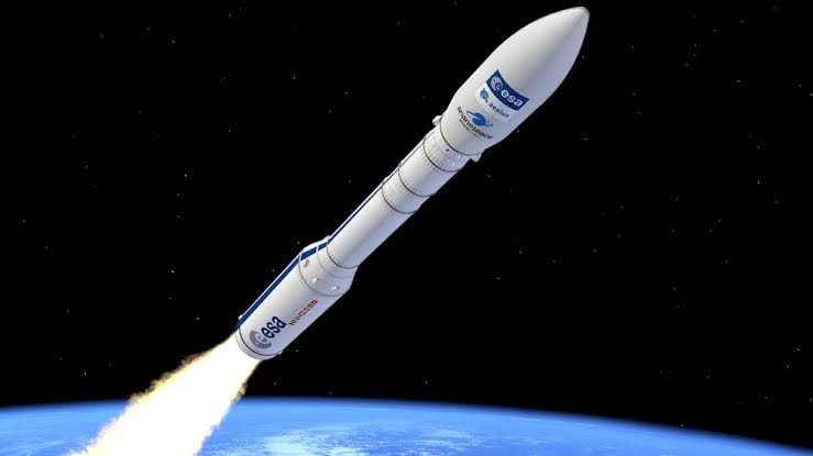 "Vega-C" raketi kosmosa iki yeni peyk çıxardıb