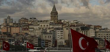 Türkiyə Ukrayna üzrə sülh danışıqlarını İstanbulda bərpa etməyə hazırdır