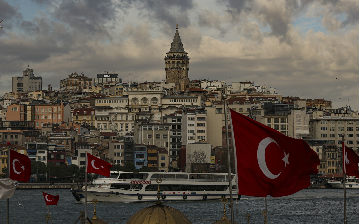 Türkiyə Ukrayna üzrə sülh danışıqlarını İstanbulda bərpa etməyə hazırdır