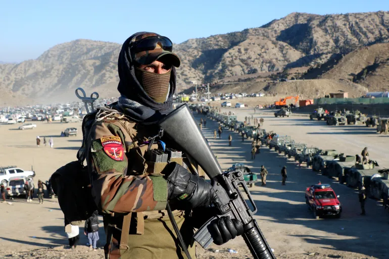 Pakistan Əfqanıstana hava zərbələri endirdi: 4 ölü