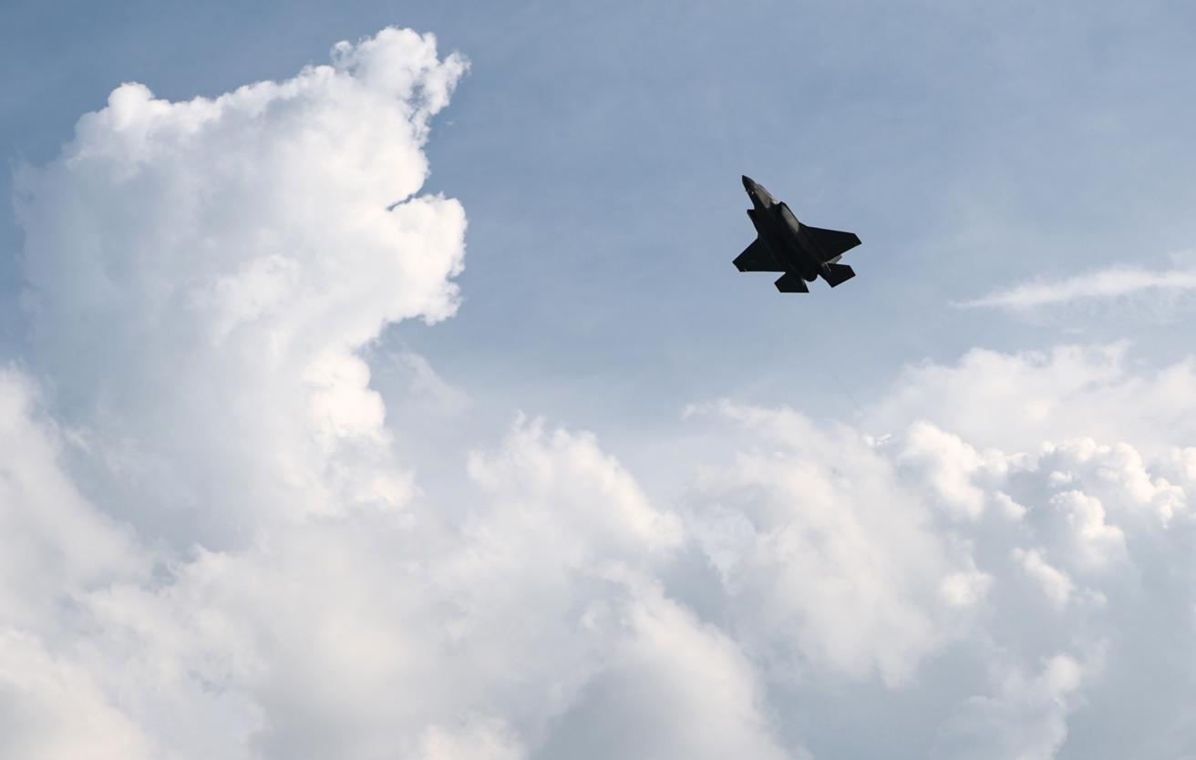 F-35 qırıcılarının məxfi detalları yanlışlıqla Çinə göndərilib