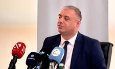 “Erkən evlilik uşağın seçim haqqının əlindən alınmasıdır” – Fariz Əkbərovdan erkən nikahlarla bağlı vacib açıqlamalar