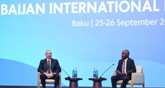 Prezident İlham Əliyev II Azərbaycan Beynəlxalq İnvestisiya Forumu çərçivəsində keçirilən tədbirdə iştirak edib - YENİLƏNİB