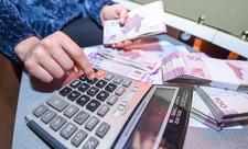 Bu il Azərbaycanda banklar kredit faizlərindən 3 mlrd. manata yaxın gəlir əldə edib