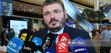 Səfir: Ukraynanın cəbhə xəttindəki bölgələrdən bir qrup uşaq Azərbaycana gətirilib
