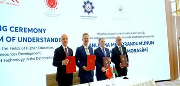 Azərbaycan və Türkiyə arasında müdafiə sənayesi üzrə əməkdaşlıq memorandumu imzalanıb