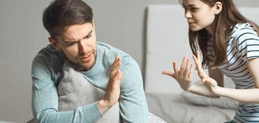 Gənc nəslin emosional sağlamlığı: Uşaqları stress və aqressiyadan necə qorumalı?