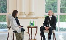 Prezident İlham Əliyev Malayziyanın yeni səfirini qəbul edib