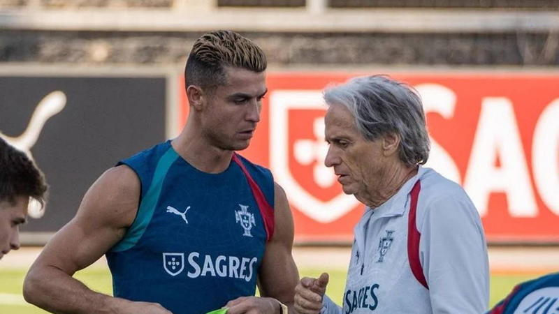 Ronaldu Jorje Jezusun sözlərindən sonra milli komandaya qayıtmayacağını bildirib