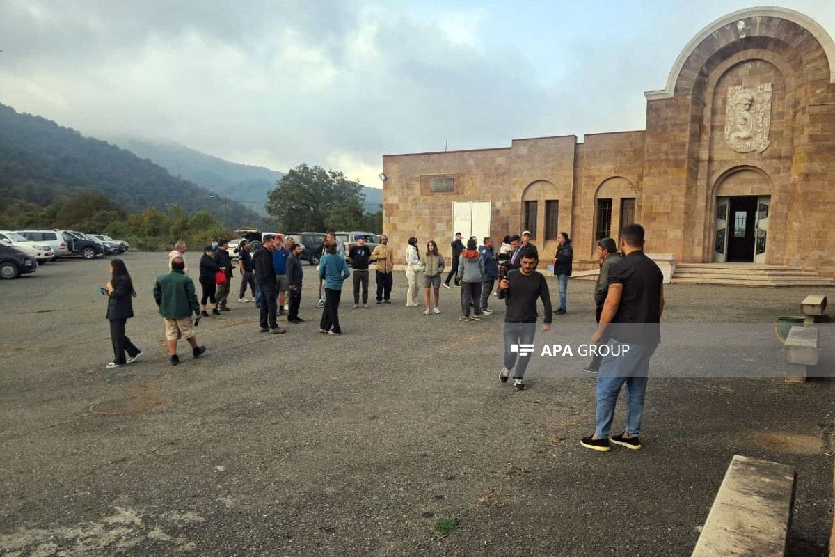 Beynəlxalq səyyahlar Gəncəsər monastırını ziyarət ediblər - FOTO