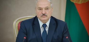 Lukaşenko: "Belarus müharibənin qarşısını almaq üçün ona hazırlaşır"