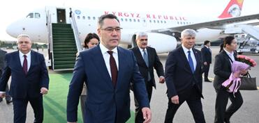 Qırğızıstan Prezidenti Azərbaycana səfərə gəlib