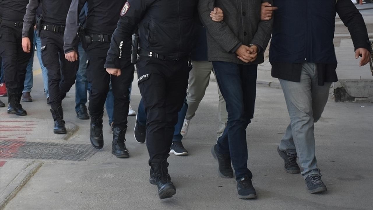 İstanbulda FETÖ əməliyyatı zamanı 19 nəfər saxlanılıb