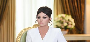 Birinci vitse-prezident Mehriban Əliyeva Müstəqilliyin Bərpası Günü ilə bağlı paylaşım edib