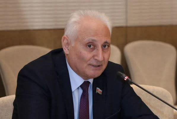 Hikmət Babaoğlu: “Azərbaycana qarşı yönəlmiş yersiz və məntiqsiz ittihamlar dərhal dayandırılmalıdır”