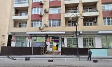 Yasamalda piyada səkisinin zəbt edilməsinin qarşısı alınıb - FOTO