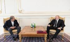 Prezident İlham Əliyev Fərhad Xəlilova “İstiqlal” ordenini təqdim edib