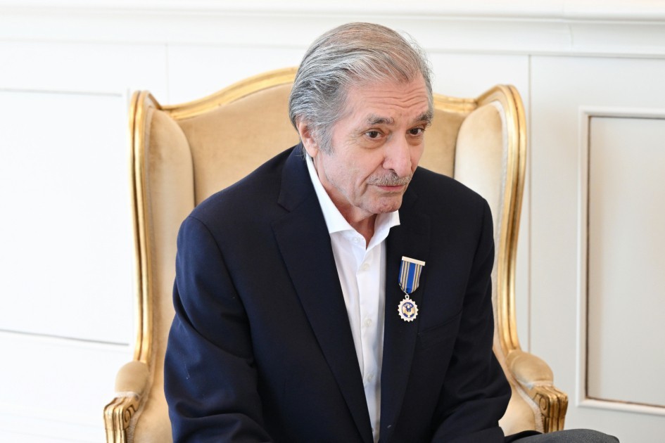 Xalq rəssamı Fərhad Xəlilov: Bu ordenin şəkilini hazırlayanda heç fikirləşməzdim ki, bunu alacam