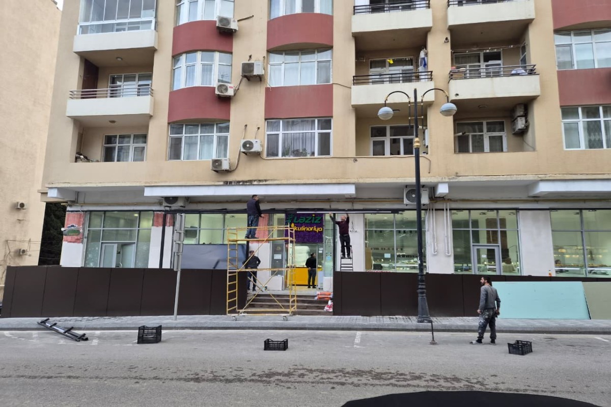 Yasamalda piyada səkisinin zəbt edilməsinin qarşısı alınıb - FOTO
