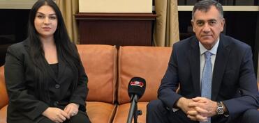 Pərvin Şakirqızı ilə “Rəsmilərin mövqeyi”: Sülh, regional güc balansı, Ermənistanın planları və Azərbaycanın təhlükəsizliyi