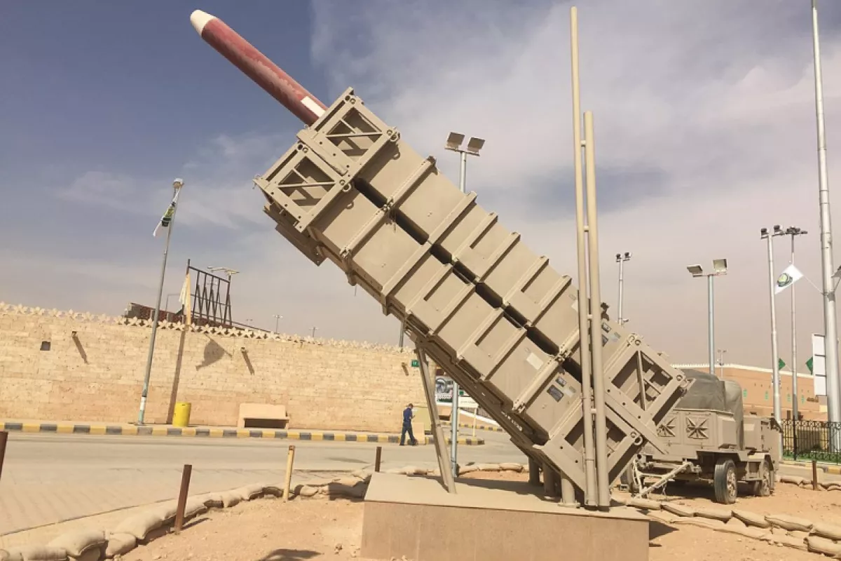 Səudiyyə Ərəbistanı Ər-Riyad üzərində husi raketini zərərsizləşdirib