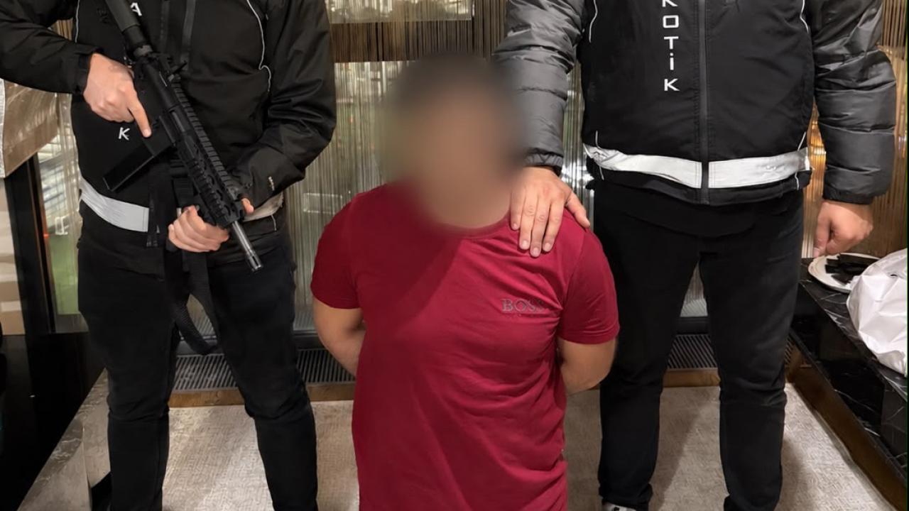 Türkiyədə İnterpolun axtarışa verdiyi beynəlxalq narkobaron saxlanılıb