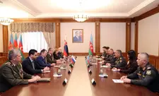 Azərbaycan müdafiə naziri Slovakiyanın nümayəndə heyətini qəbul etdi - FOTO